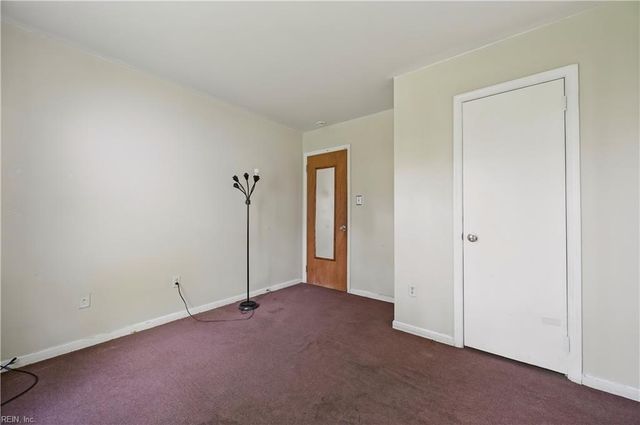 11 Big Bethel RD, Hampton, VA 23666