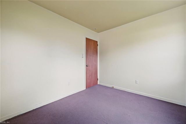 11 Big Bethel RD, Hampton, VA 23666