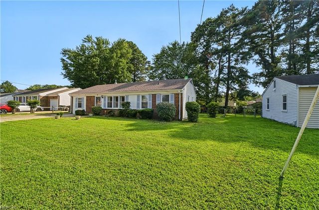 11 Big Bethel RD, Hampton, VA 23666