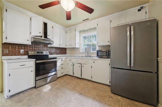 11 Big Bethel RD, Hampton, VA 23666