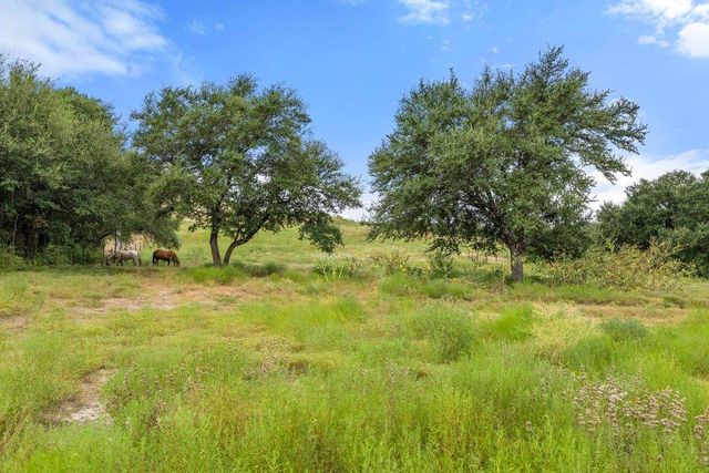 15801 Palomino Ranch DR, Leander, TX 78641