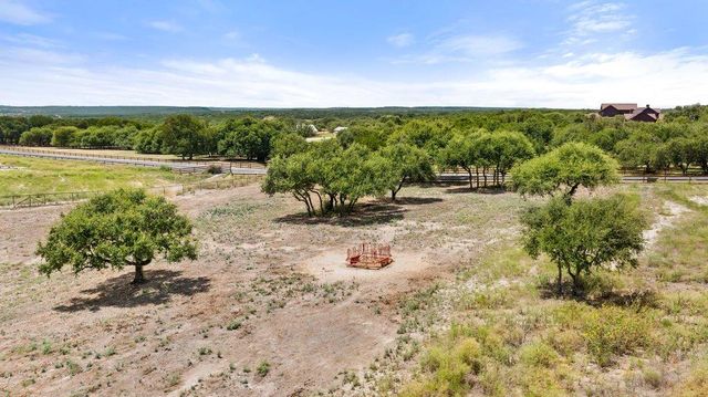 15801 Palomino Ranch DR, Leander, TX 78641