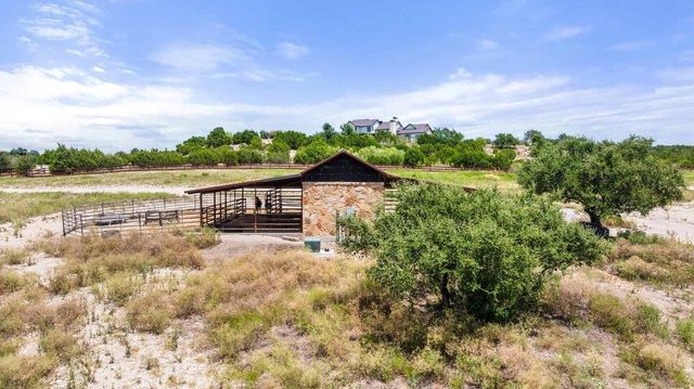 15801 Palomino Ranch DR, Leander, TX 78641