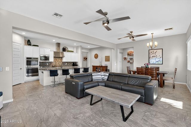 10253 E AMPERE Avenue, Mesa, AZ 85212