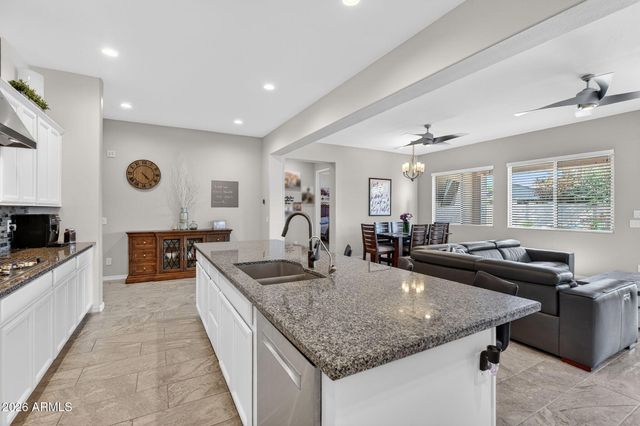 10253 E AMPERE Avenue, Mesa, AZ 85212