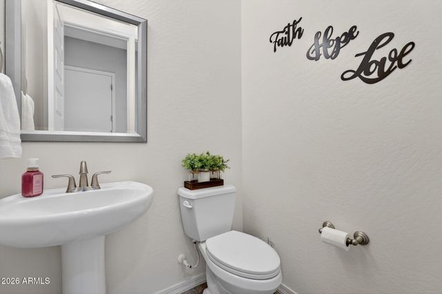 10253 E AMPERE Avenue, Mesa, AZ 85212