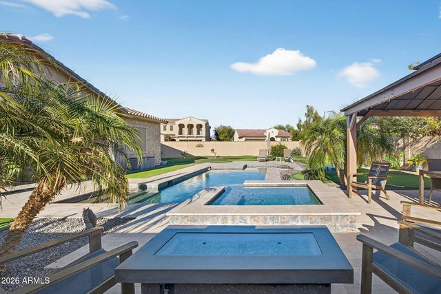 10253 E AMPERE Avenue, Mesa, AZ 85212