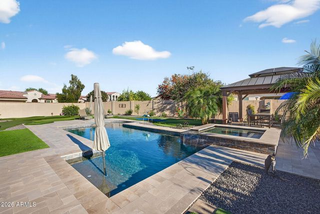 10253 E AMPERE Avenue, Mesa, AZ 85212