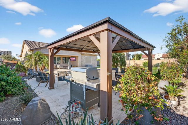 10253 E AMPERE Avenue, Mesa, AZ 85212