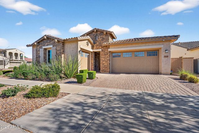 10253 E AMPERE Avenue, Mesa, AZ 85212