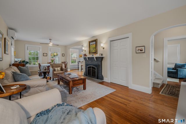 181 Ocean View Avenue, Groton, CT 06355