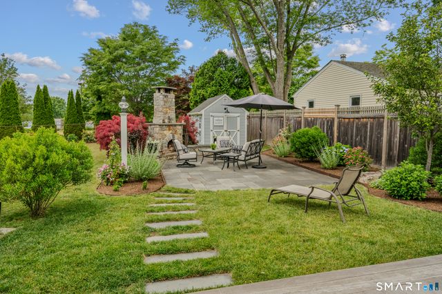 181 Ocean View Avenue, Groton, CT 06355