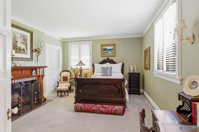 33 Sunset Drive, Anniston, AL 36207