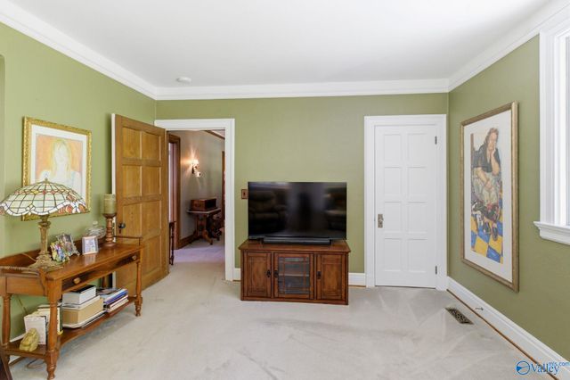 33 Sunset Drive, Anniston, AL 36207