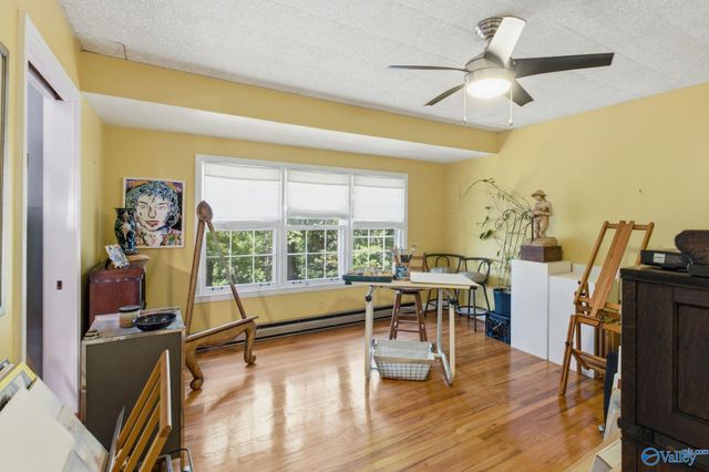 33 Sunset Drive, Anniston, AL 36207