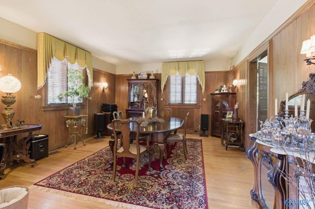 33 Sunset Drive, Anniston, AL 36207