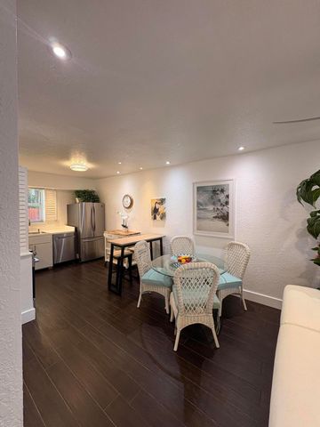 601 SE 5th Court 102, Fort Lauderdale, FL 33301