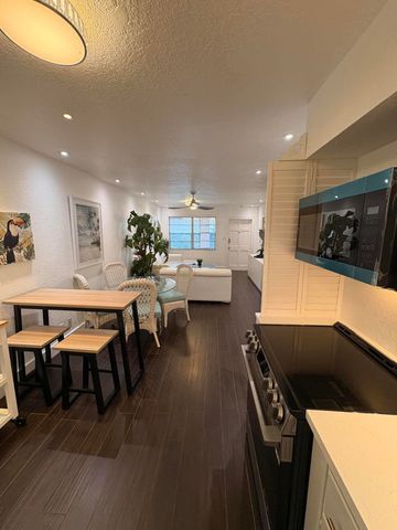 601 SE 5th Court 102, Fort Lauderdale, FL 33301
