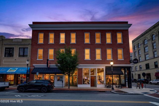 304 N Front Street Apt Q, Wilmington, NC 28401