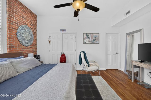 304 N Front Street Apt Q, Wilmington, NC 28401