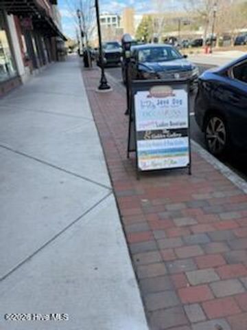304 N Front Street Apt Q, Wilmington, NC 28401