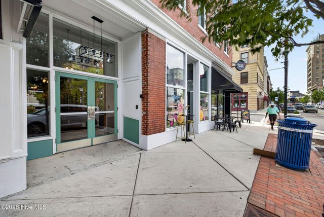 304 N Front Street Apt Q, Wilmington, NC 28401
