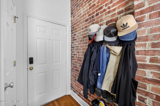 304 N Front Street Apt Q, Wilmington, NC 28401