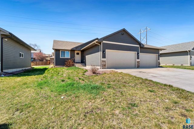 709 N Anthem Dr Drive, Sioux Falls, SD 57110