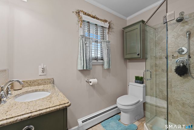 4 Dogwood Drive, Waterford, CT 06375