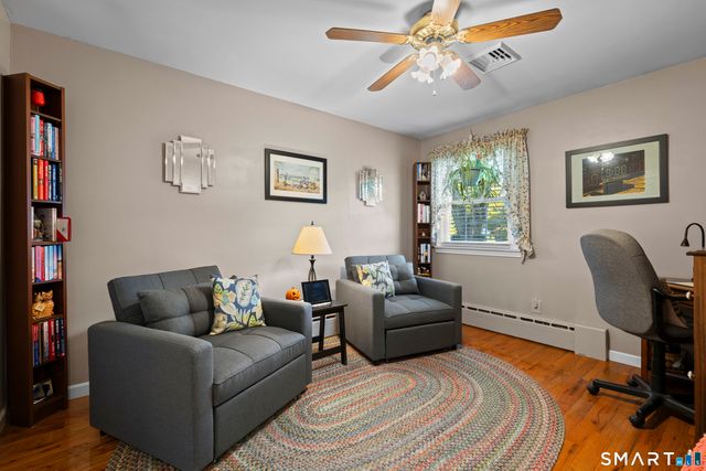 4 Dogwood Drive, Waterford, CT 06375