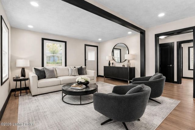 2106 Ratcliffe Ave, Louisville, KY 40210