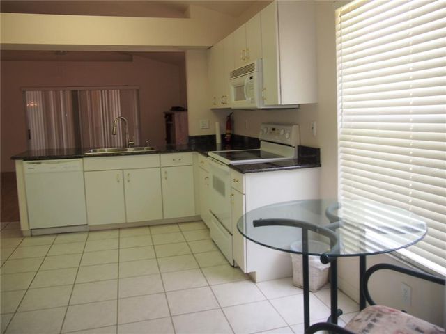 3918 DOUNE WAY, Clermont, FL 34711