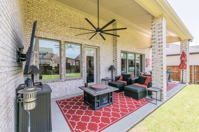 1800 Sable Bay Lane, Arlington, TX 76005