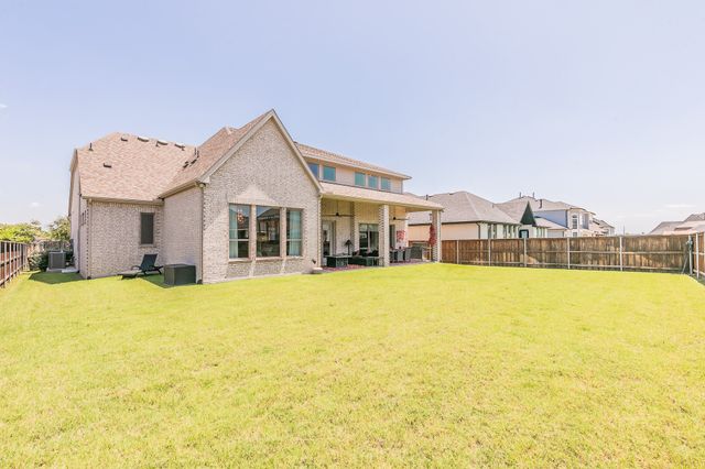 1800 Sable Bay Lane, Arlington, TX 76005