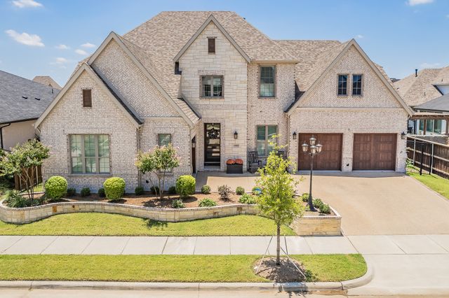 1800 Sable Bay Lane, Arlington, TX 76005