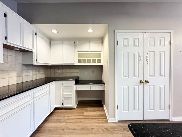 4510 Colony Hills Drive, Sugar Land, TX 77479