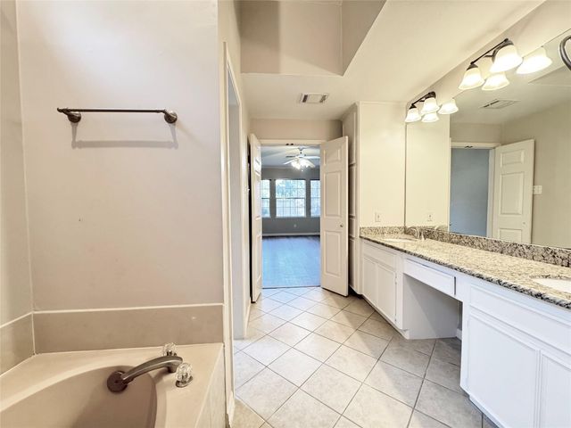 4510 Colony Hills Drive, Sugar Land, TX 77479