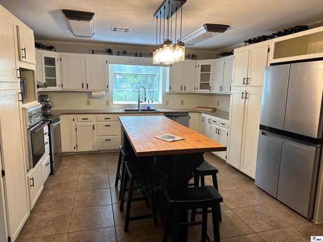 104 WHITE OAK CIRCLE, West Monroe, LA 71291