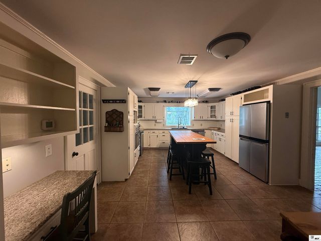 104 WHITE OAK CIRCLE, West Monroe, LA 71291