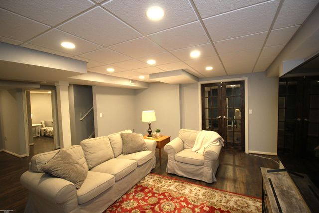 43458 Napa Drive, Sterling Heights, MI 48314