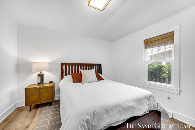 17545 Reenders Street, Spring Lake, MI 49456