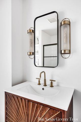 17545 Reenders Street, Spring Lake, MI 49456