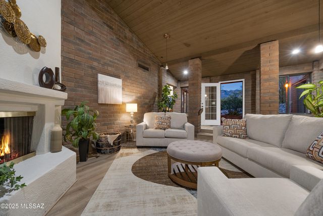 5790 E Territory Avenue, Tucson, AZ 85750