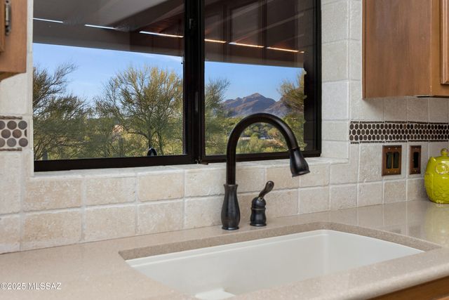 5790 E Territory Avenue, Tucson, AZ 85750