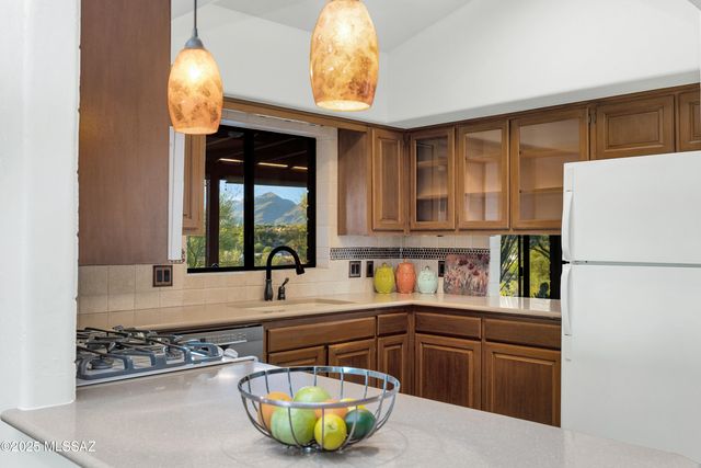 5790 E Territory Avenue, Tucson, AZ 85750