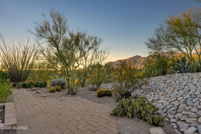 5790 E Territory Avenue, Tucson, AZ 85750