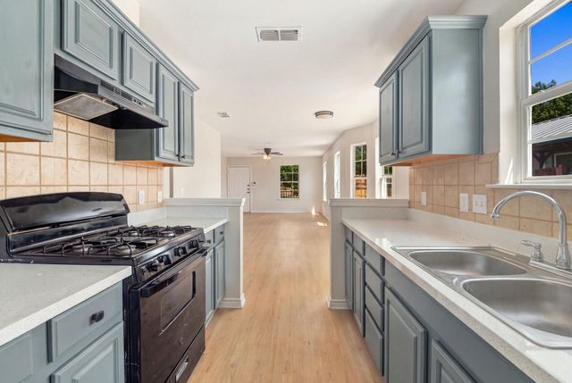 6909 Frontera TRL, Austin, TX 78741