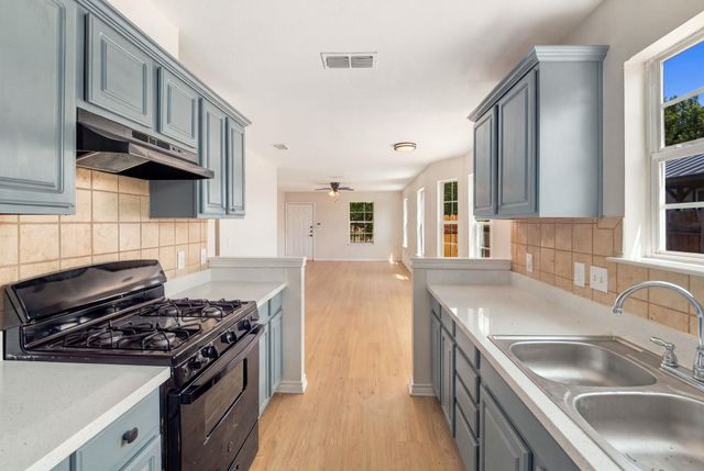 6909 Frontera TRL, Austin, TX 78741