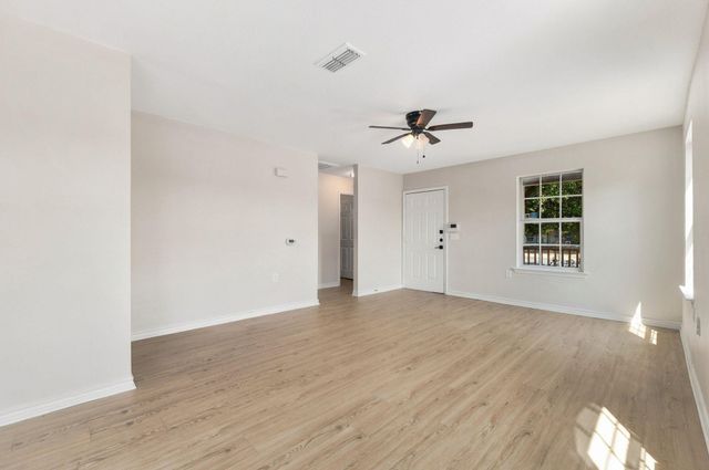 6909 Frontera TRL, Austin, TX 78741