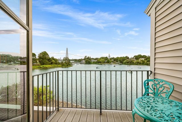 500 Market St Unit 10R, Portsmouth, NH 03801